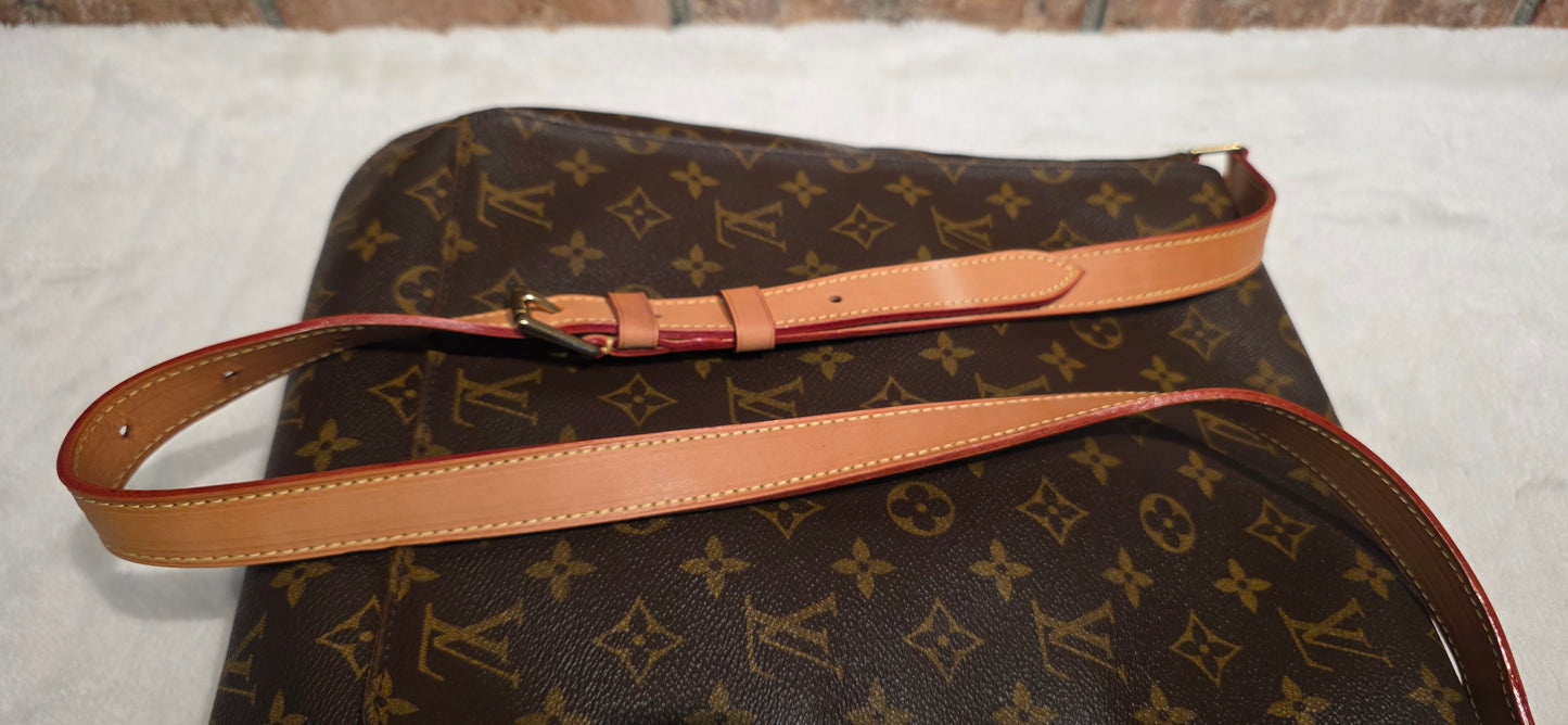 Authentic Louis Vuitton Musette Salsa GM Monogram