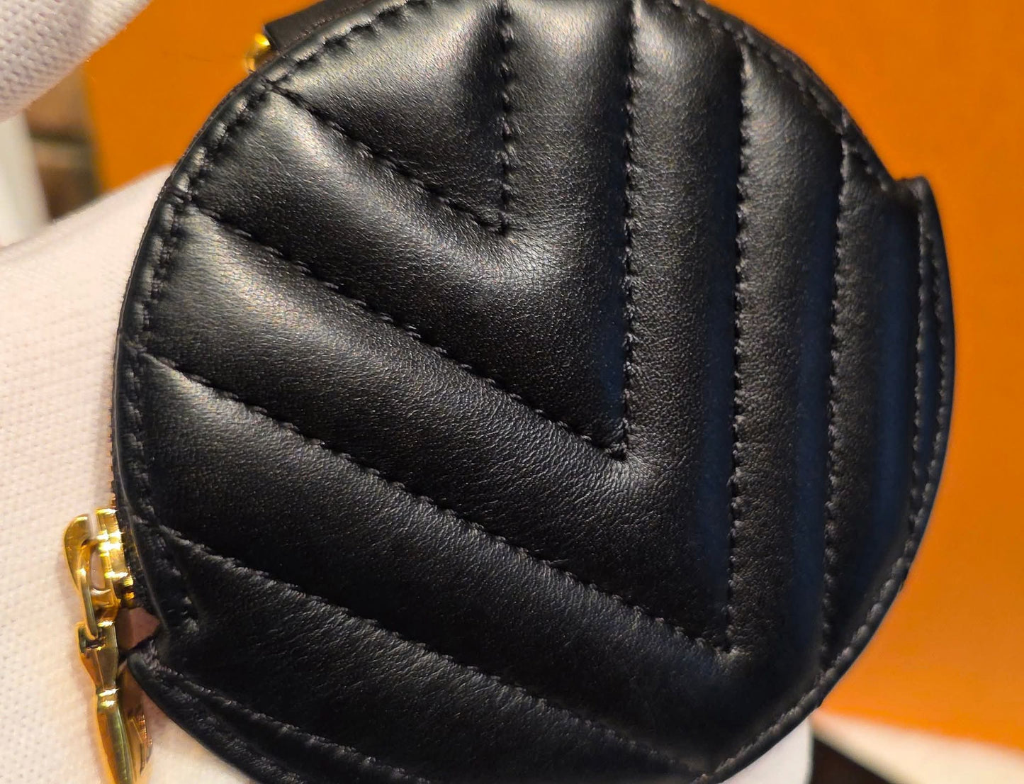 Authentic Louis Vuitton New Wave Multipochette Noir