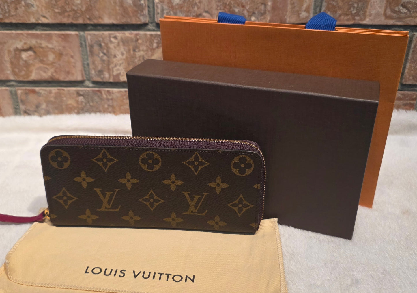 Authentic Louis Vuitton Clemence Wallet