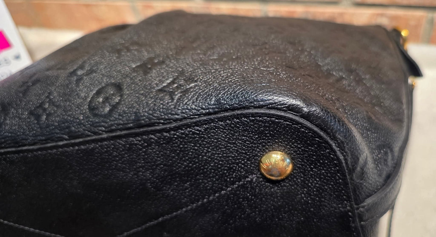 Authentic Louis Vuitton Mazarine MM Empreinte Noir