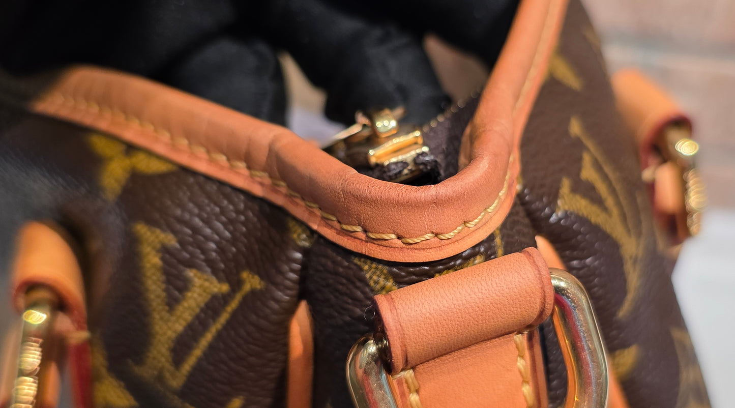 Authentic Louis Vuitton Estrella MM