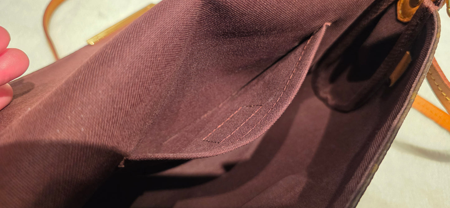 Authentic Louis Vuitton Favorite MM Monogram