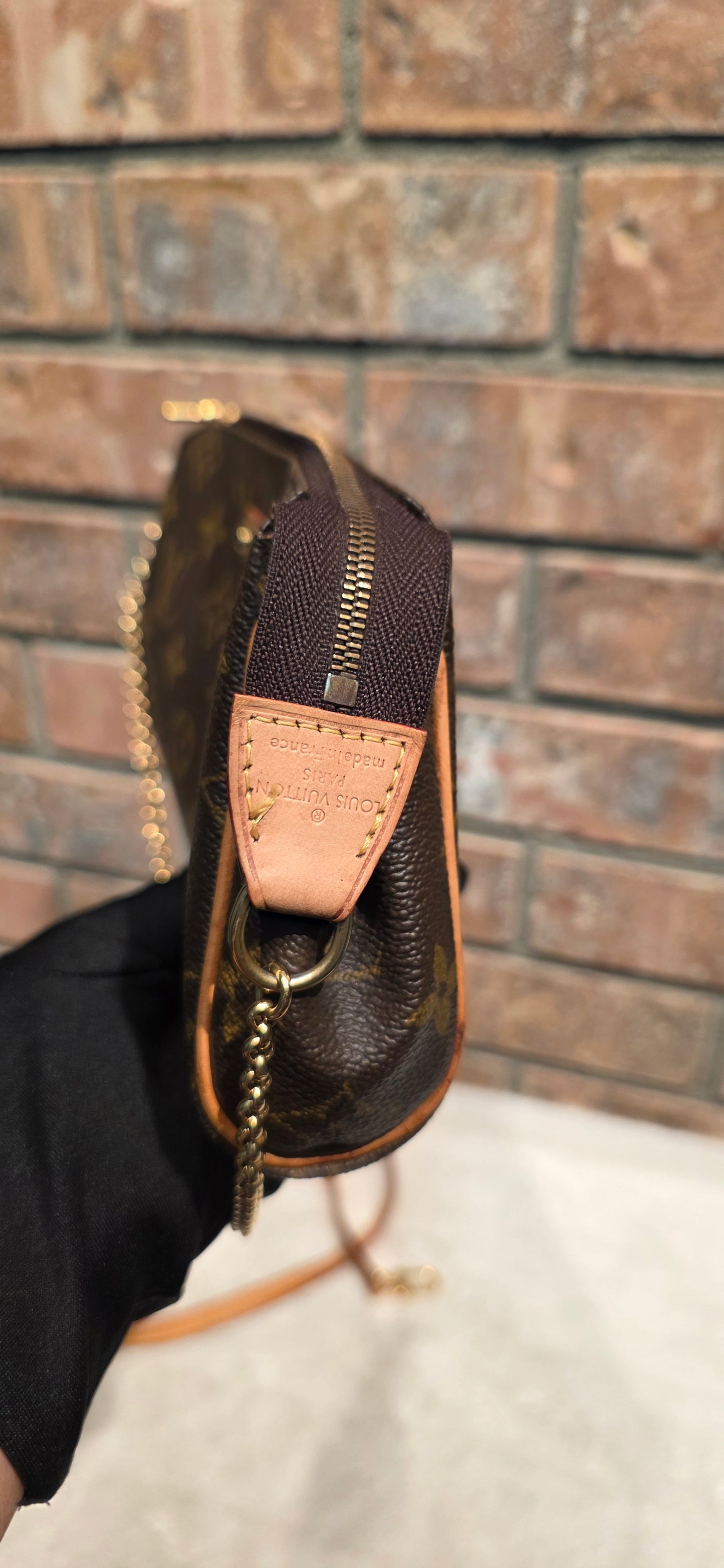 Authentic Louis Vuitton Eva Monogram