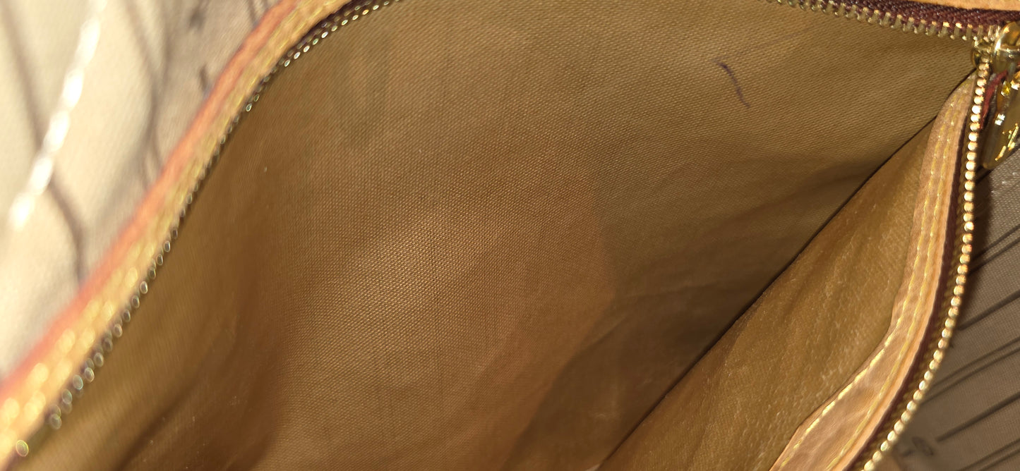 Authentic Louis Vuitton Neverfull MM Monogram