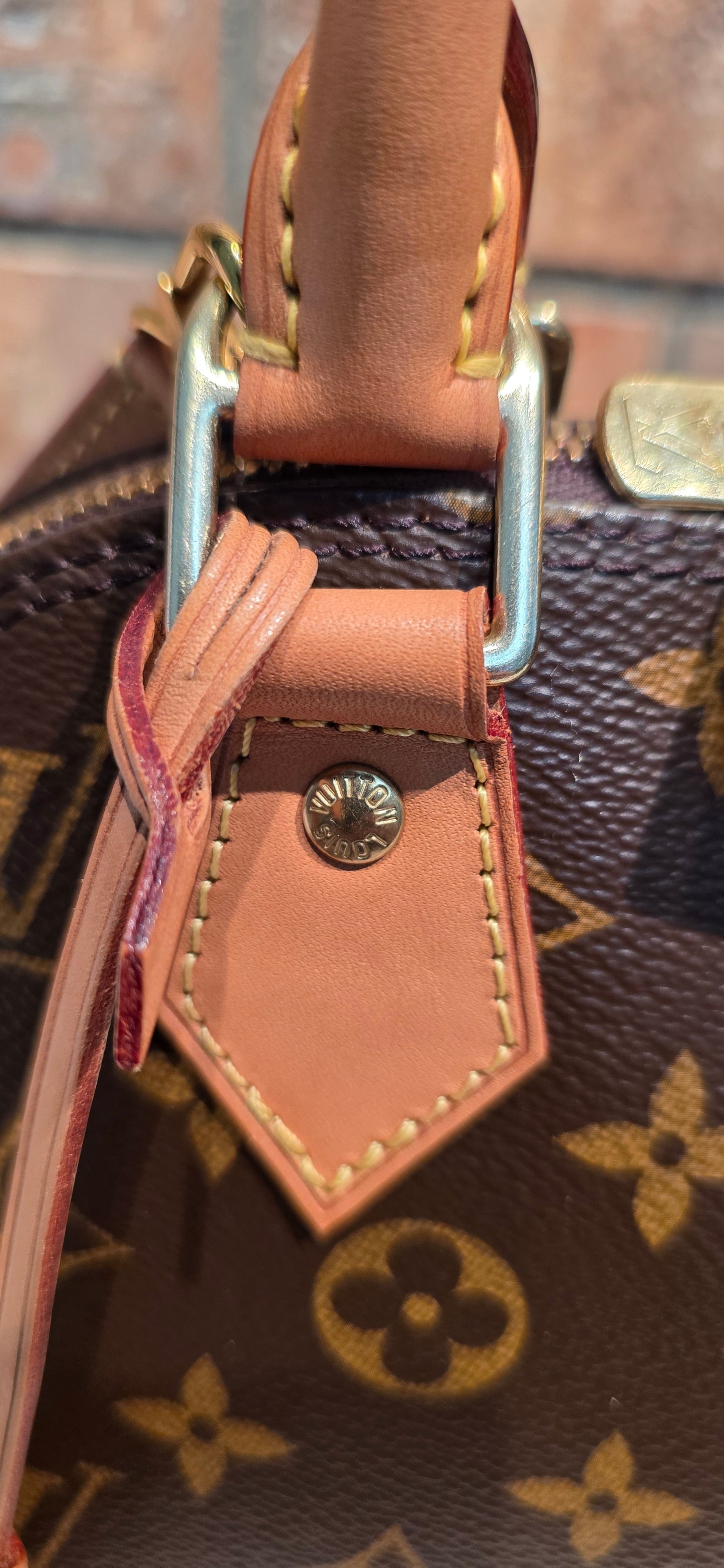 Authentic Louis Vuitton Alma BB Monogram