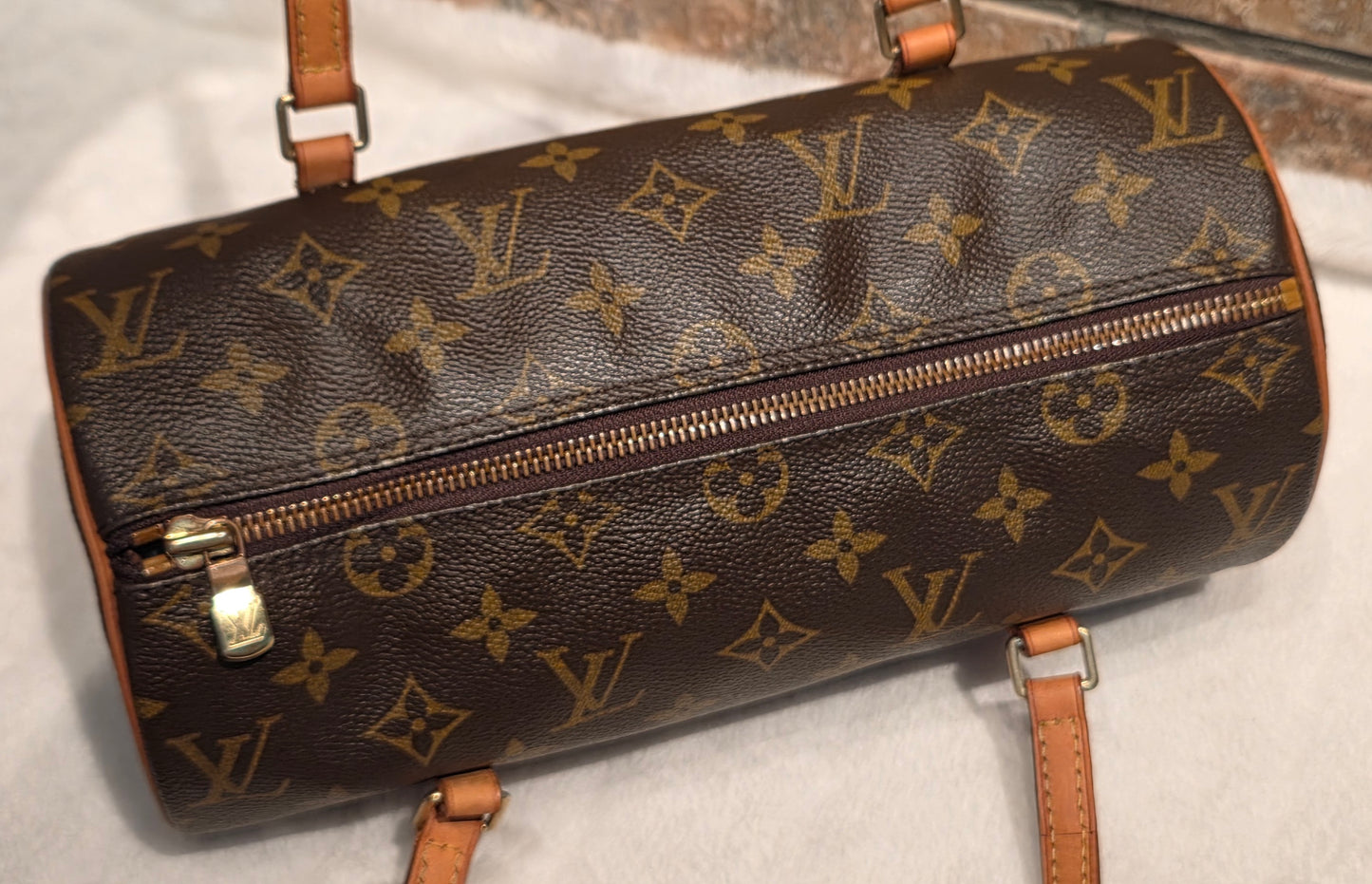Authentic Louis Vuitton Papillon 27