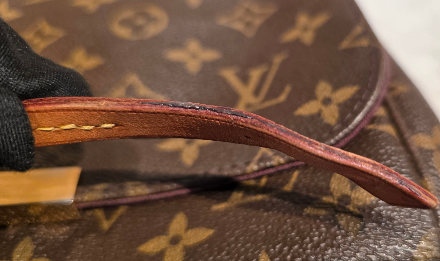 Authentic Louis Vuitton Favorite MM Monogram