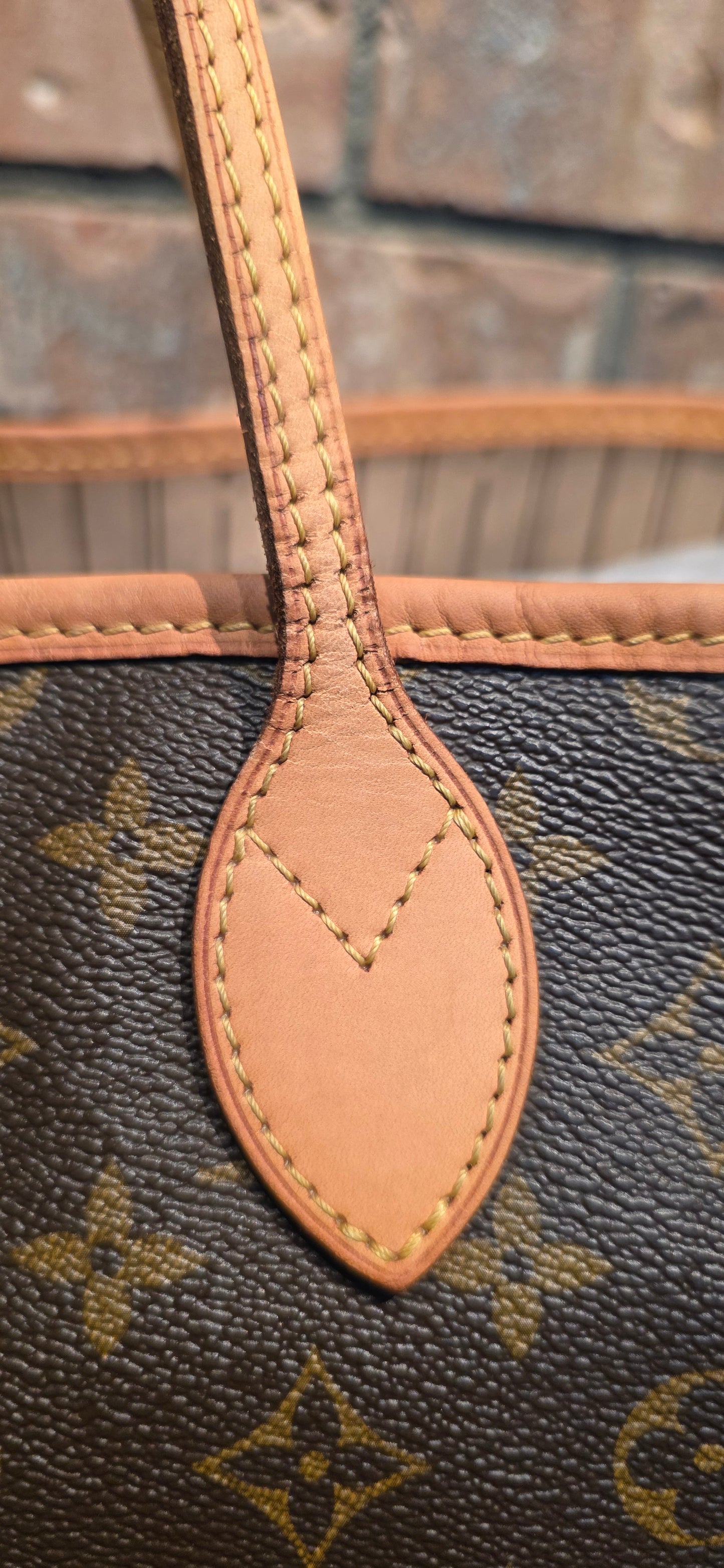 Authentic Louis Vuitton Neverfull GM Monogram