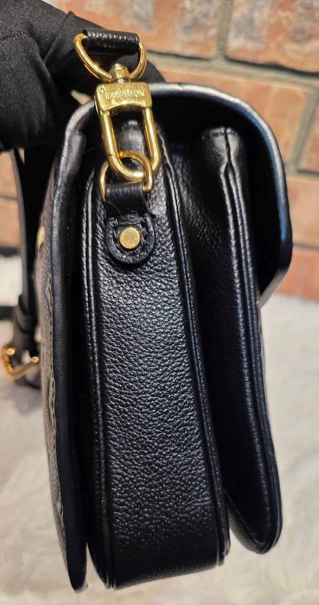 Authentic Pochette Metis Empreinte Noir