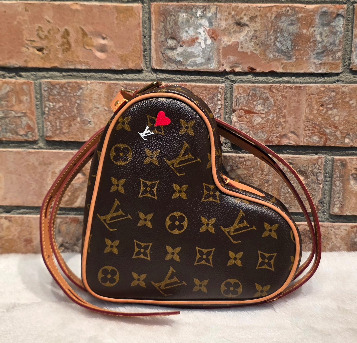Authentic Louis Vuitton Couer Game On Heart Bag