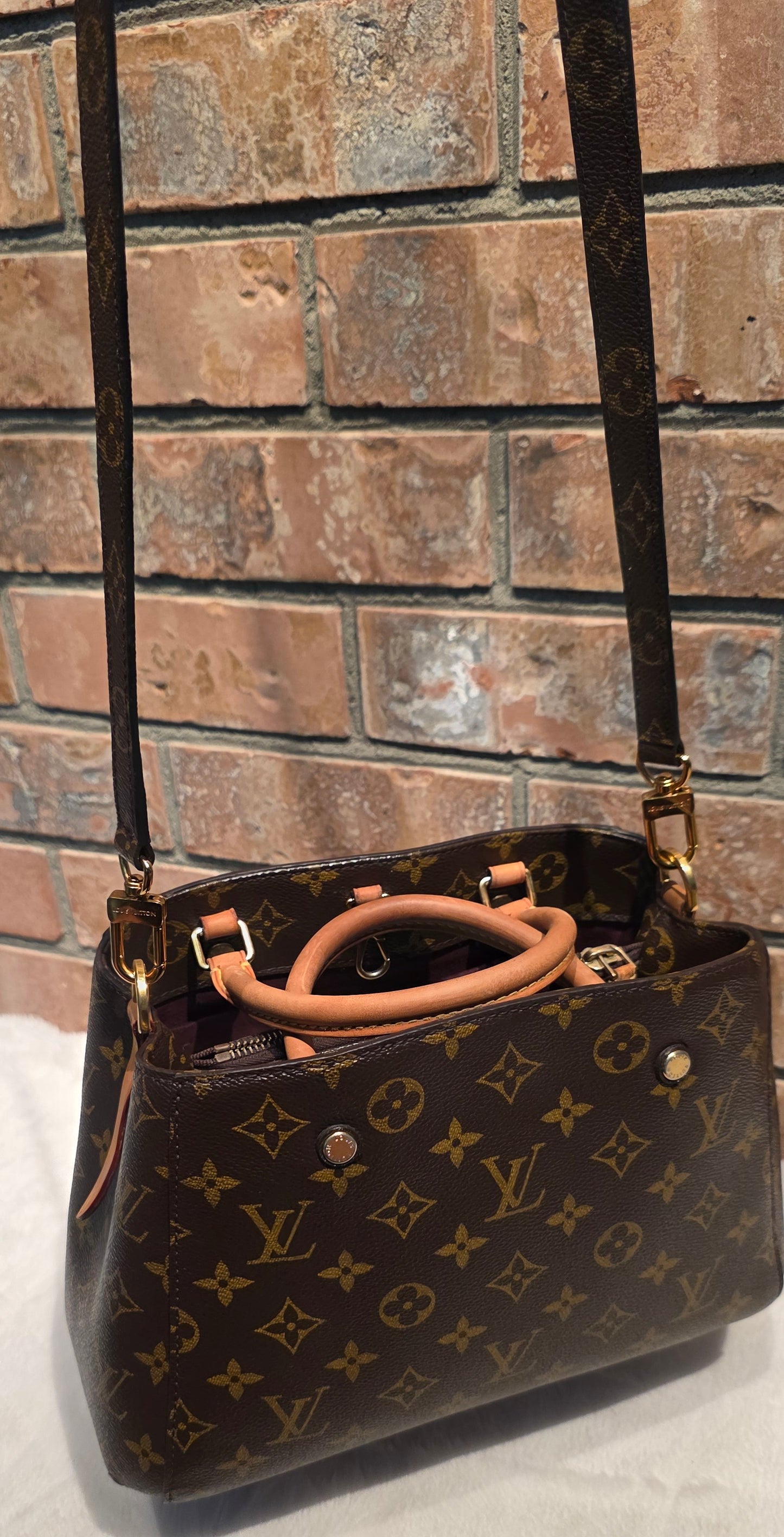 Authentic Louis Vuitton Montaigne BB Monogram