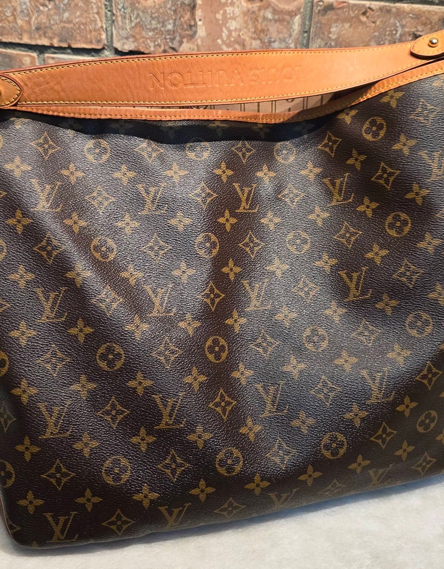 Authentic Louis Vuitton Delightful MM Monogram