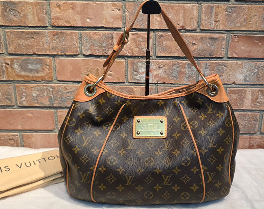 Authentic Louis Vuitton Galliera PM Monogram