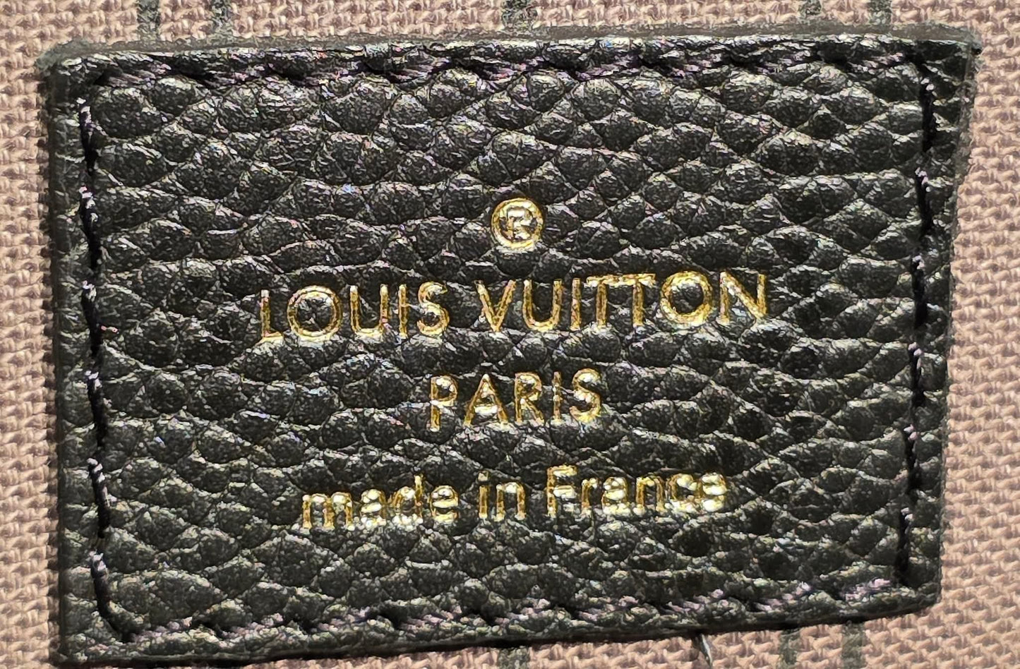 Authentic Pochette Metis Empreinte Noir