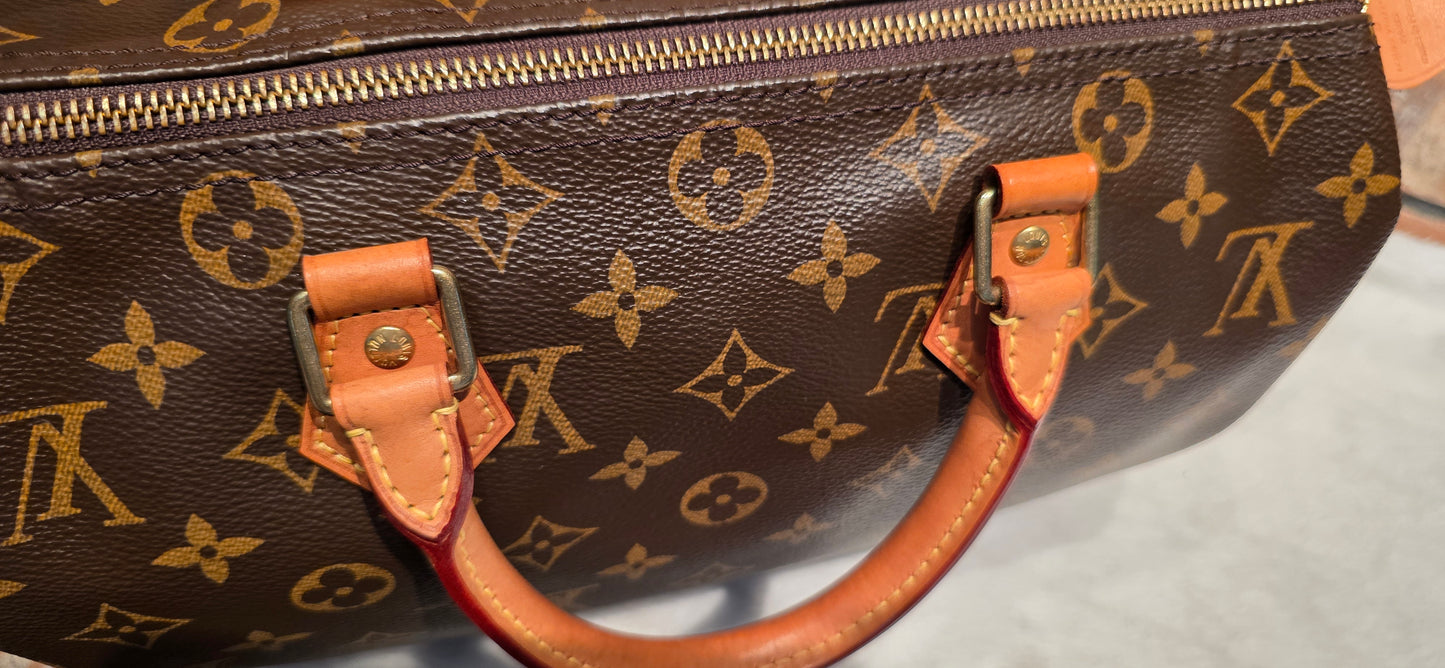 Authentic Louis Vuitton Speedy 30 Monogram