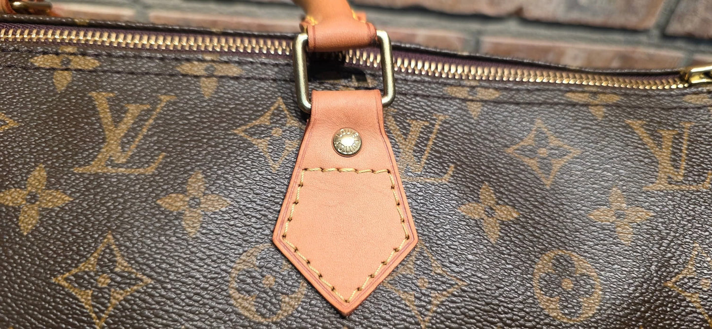Authentic Louis Vuitton Speedy 40 Monogram