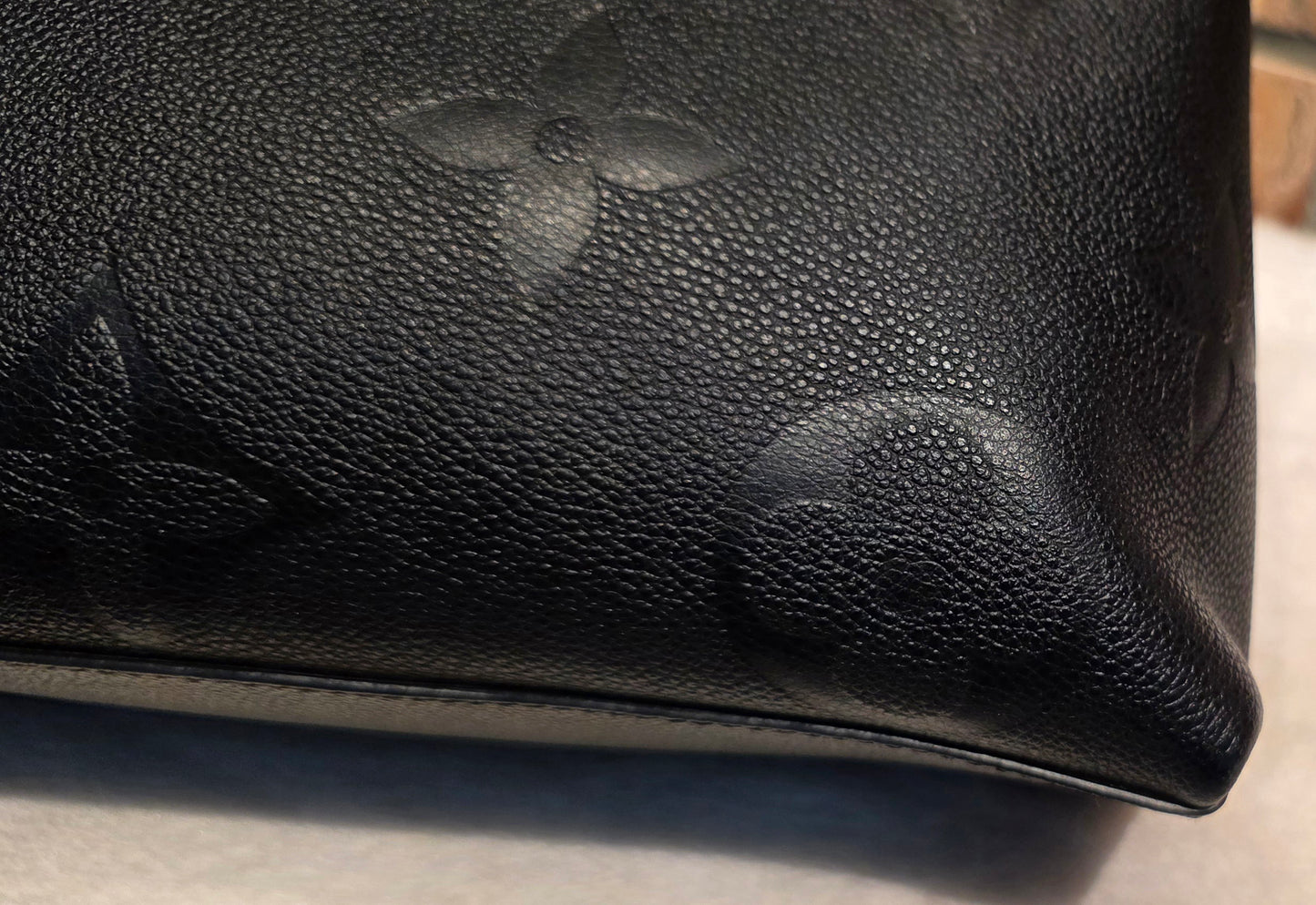 Authentic Louis Vuitton Madeleine MM Empreinte Noir