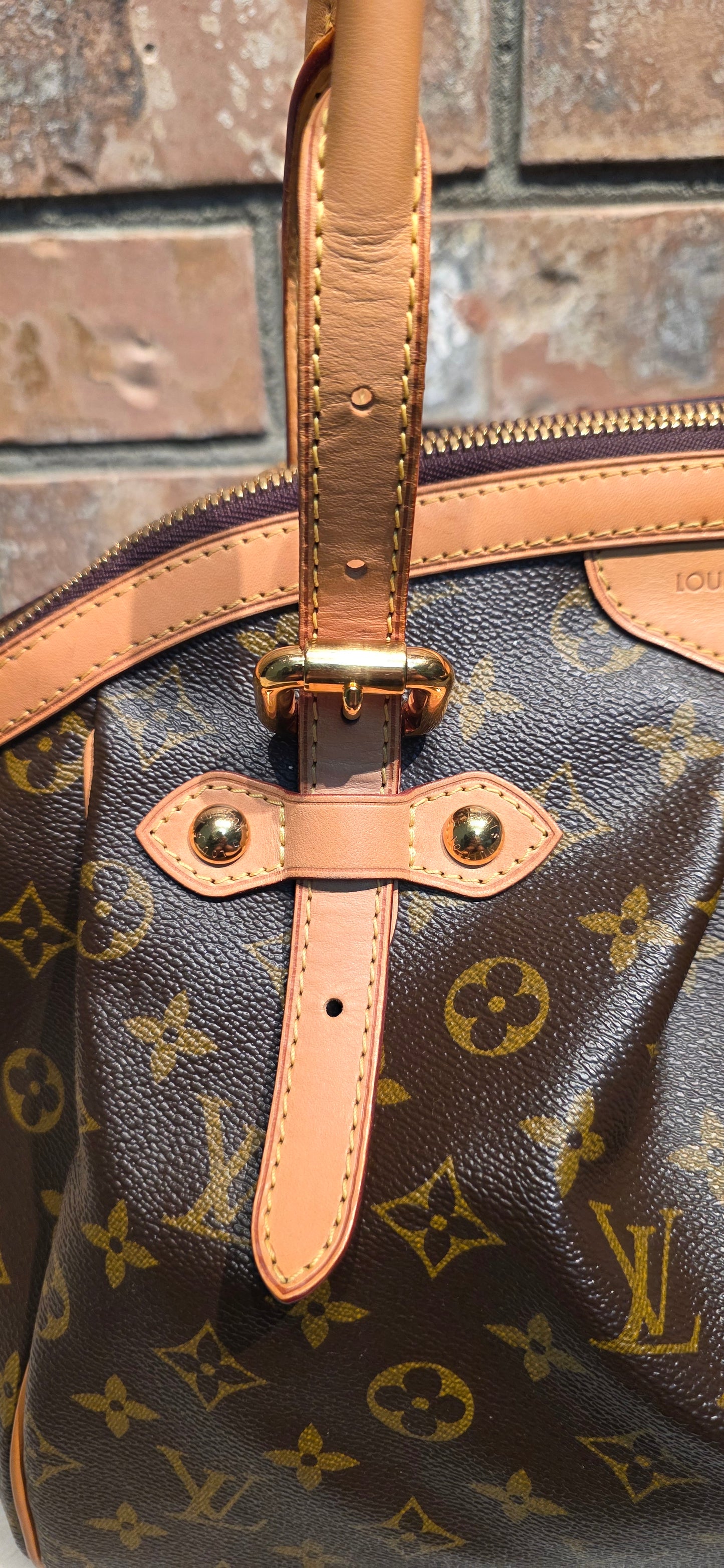 Authentic Louis Vuitton Tivoli GM