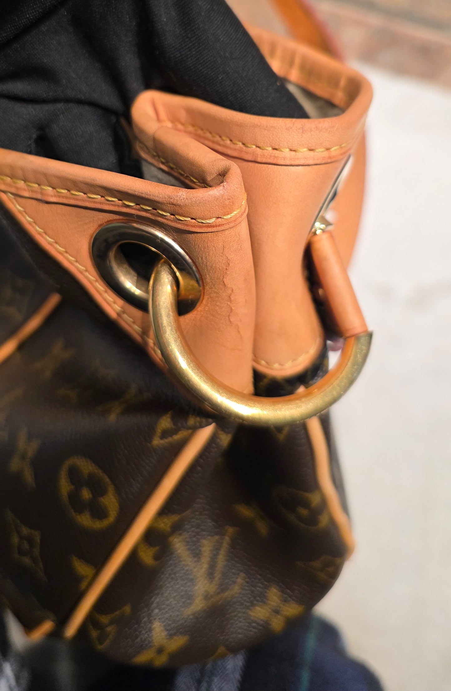 Authentic Louis Vuitton Galliera PM Monogram