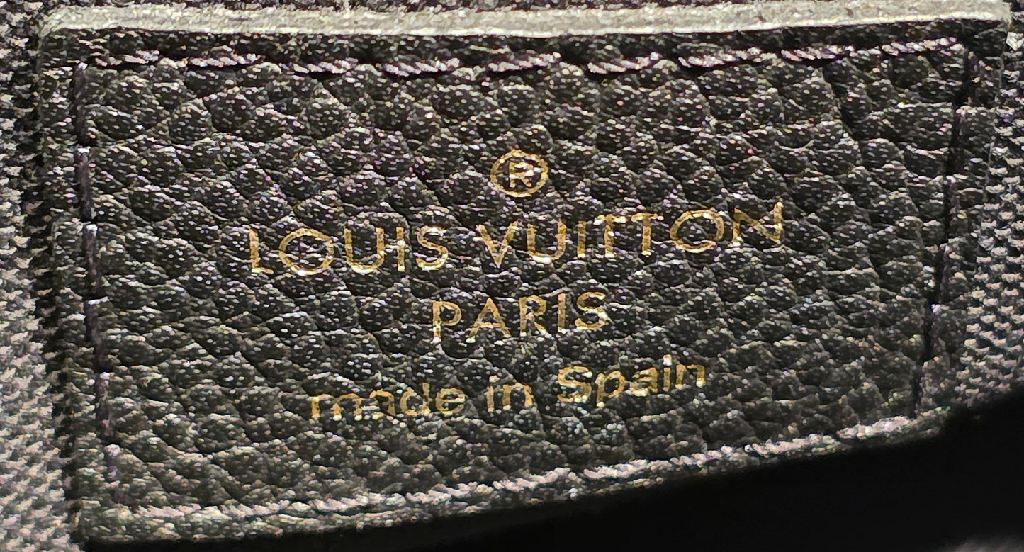 Authentic Louis Vuitton Pallas Clutch Noir