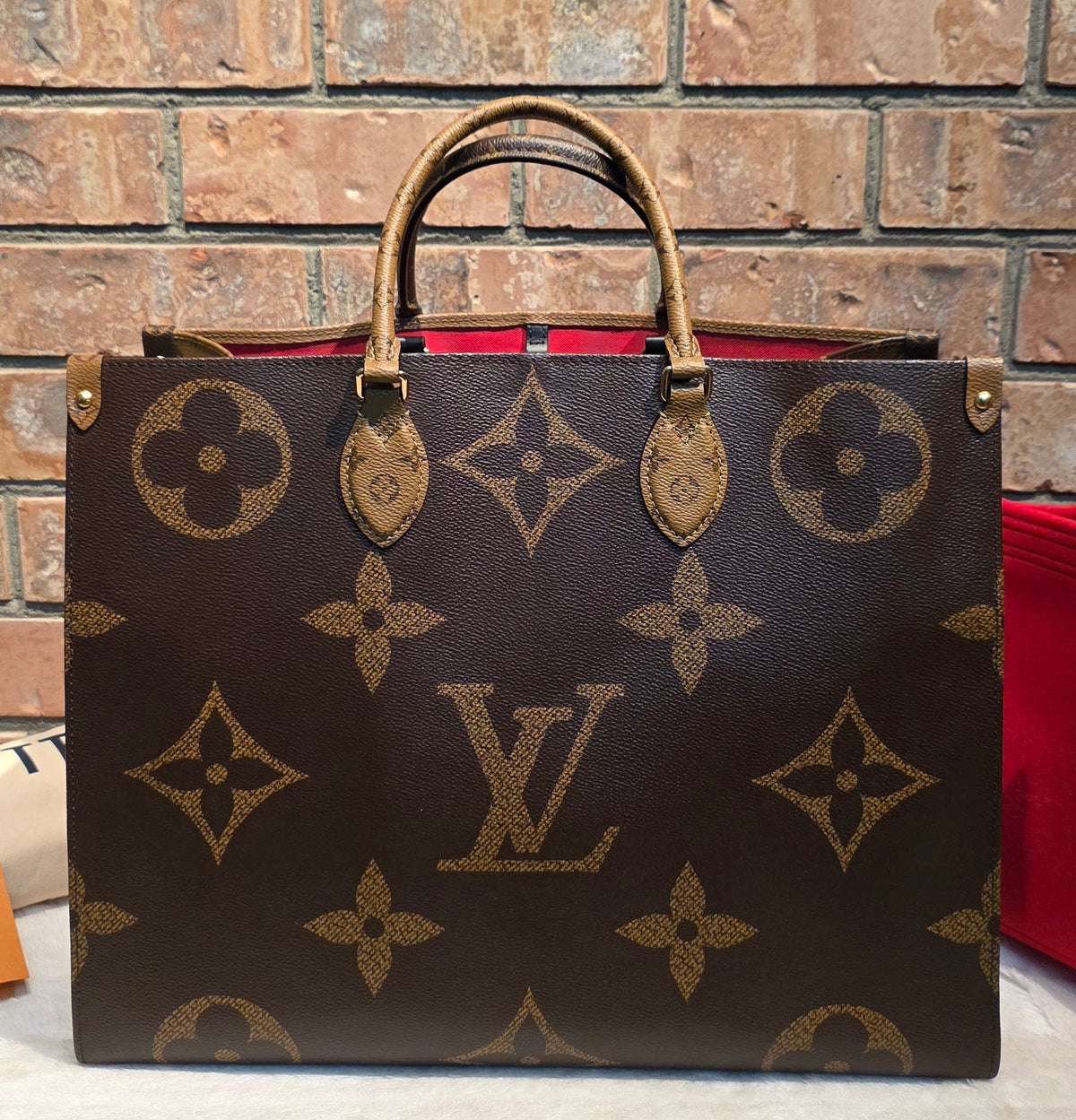 Authentic Louis Vuitton OTG GM Monogram Reverse