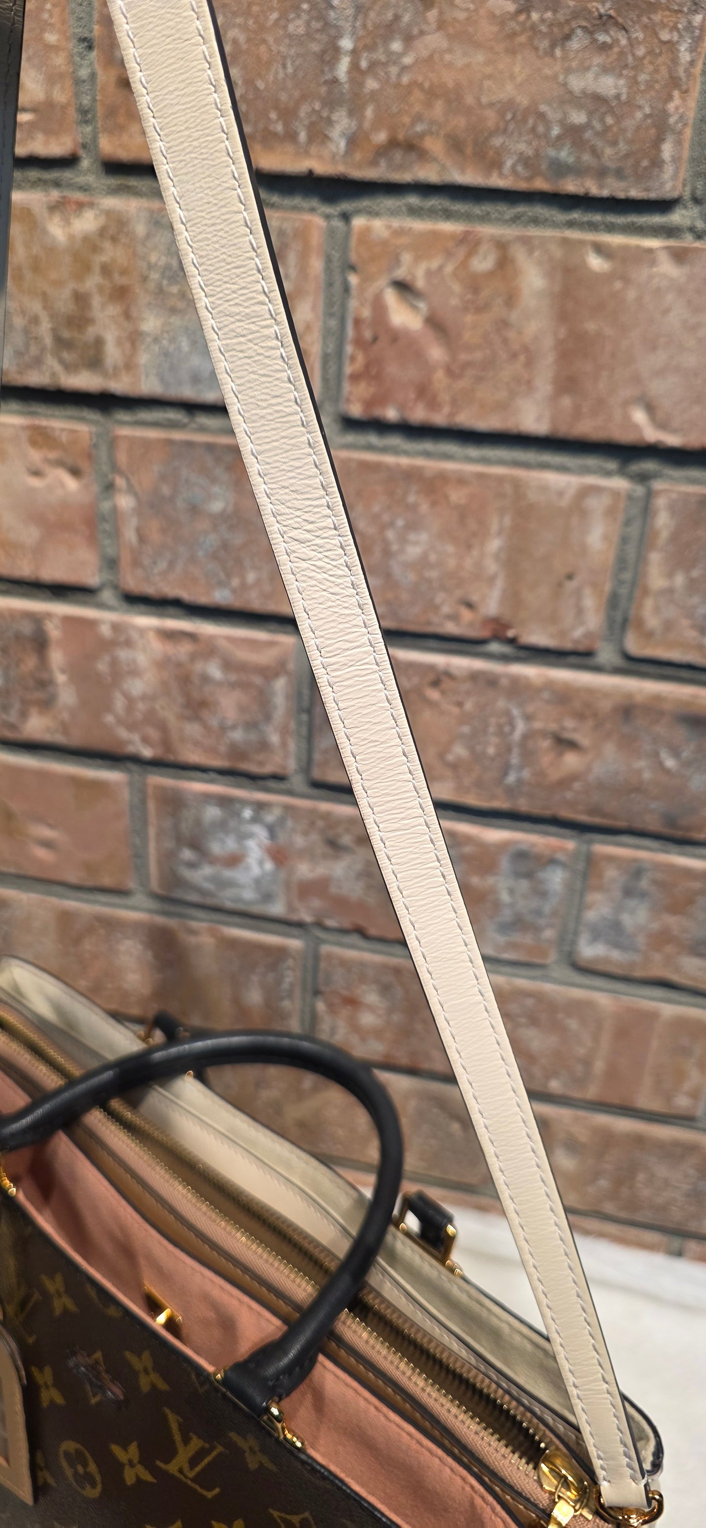 Authentic Louis Vuitton Millefeuille Sesame Peche Tote