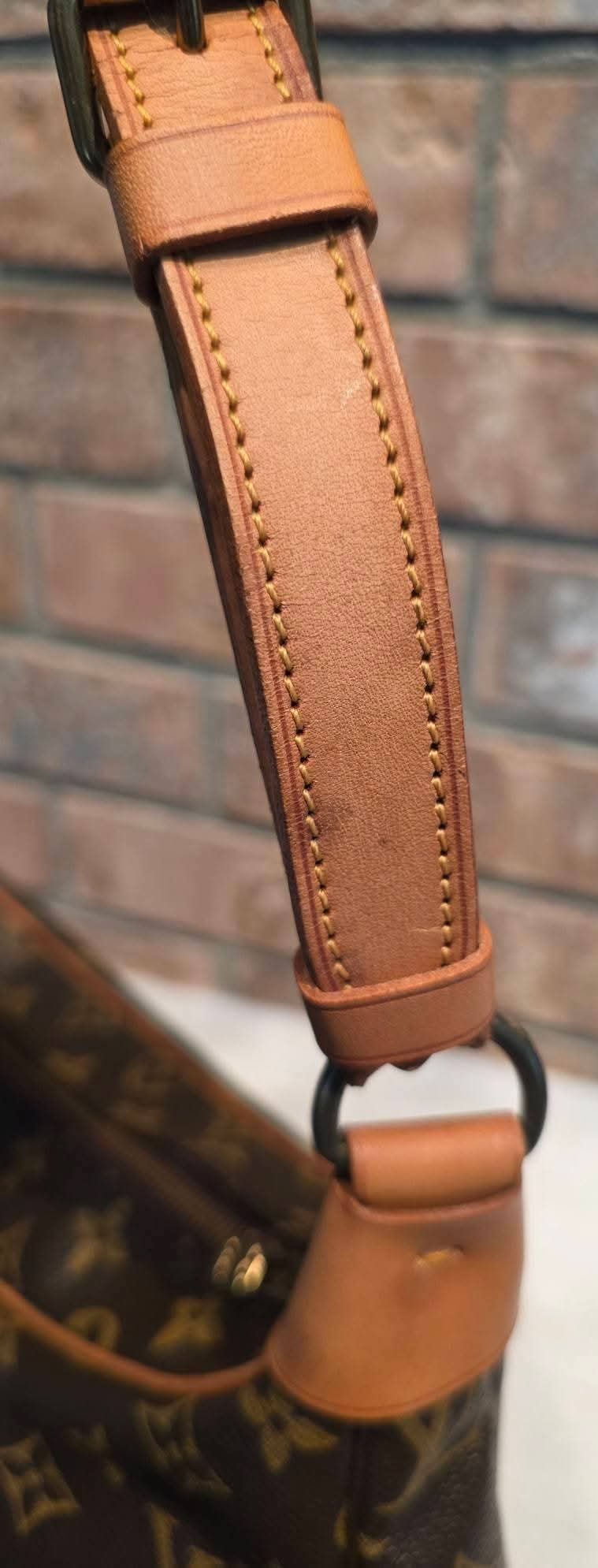 Authentic Louis Vuitton Boulogne 30