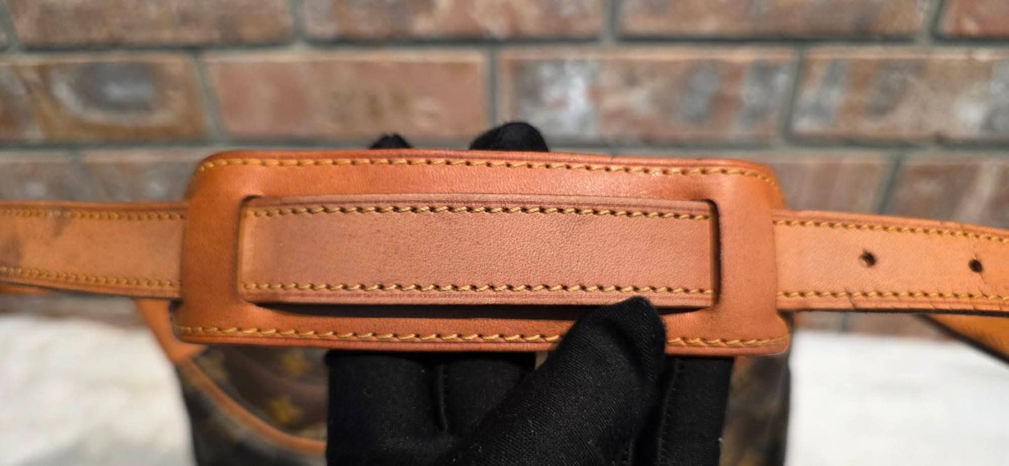 Authentic Louis Vuitton Boulogne 30