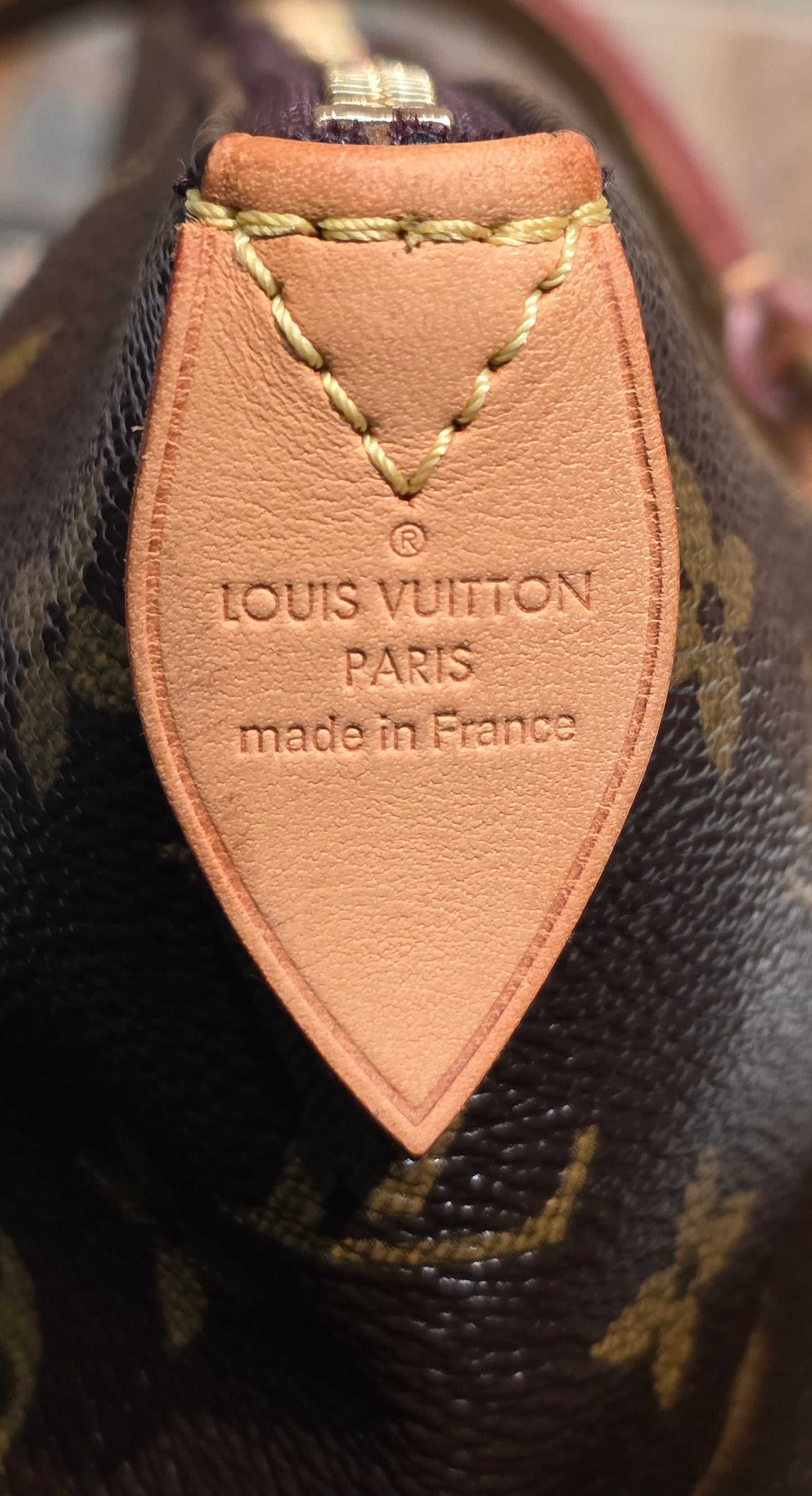Authentic Louis Vuitton Totally MM Monogram