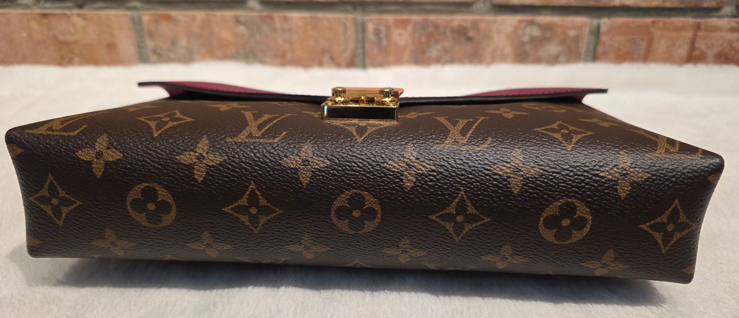 Authentic Louis Vuitton Pallas Chain in Aurore