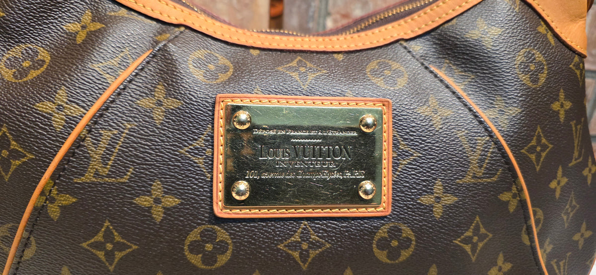 Authentic Louis Vuitton Thames GM Monogram