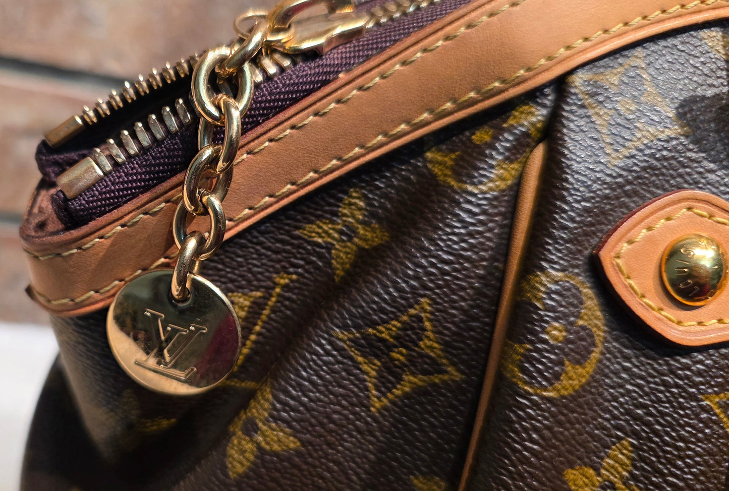 Authentic Louis Vuitton Tivoli GM