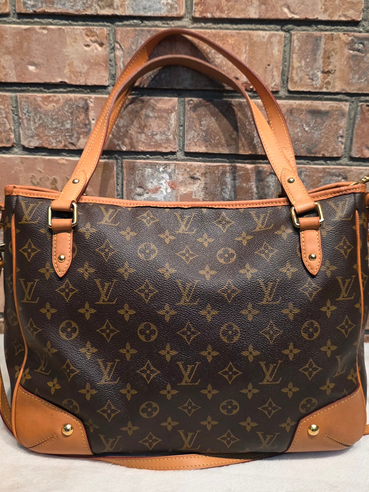 Authentic Louis Vuitton Estrella MM