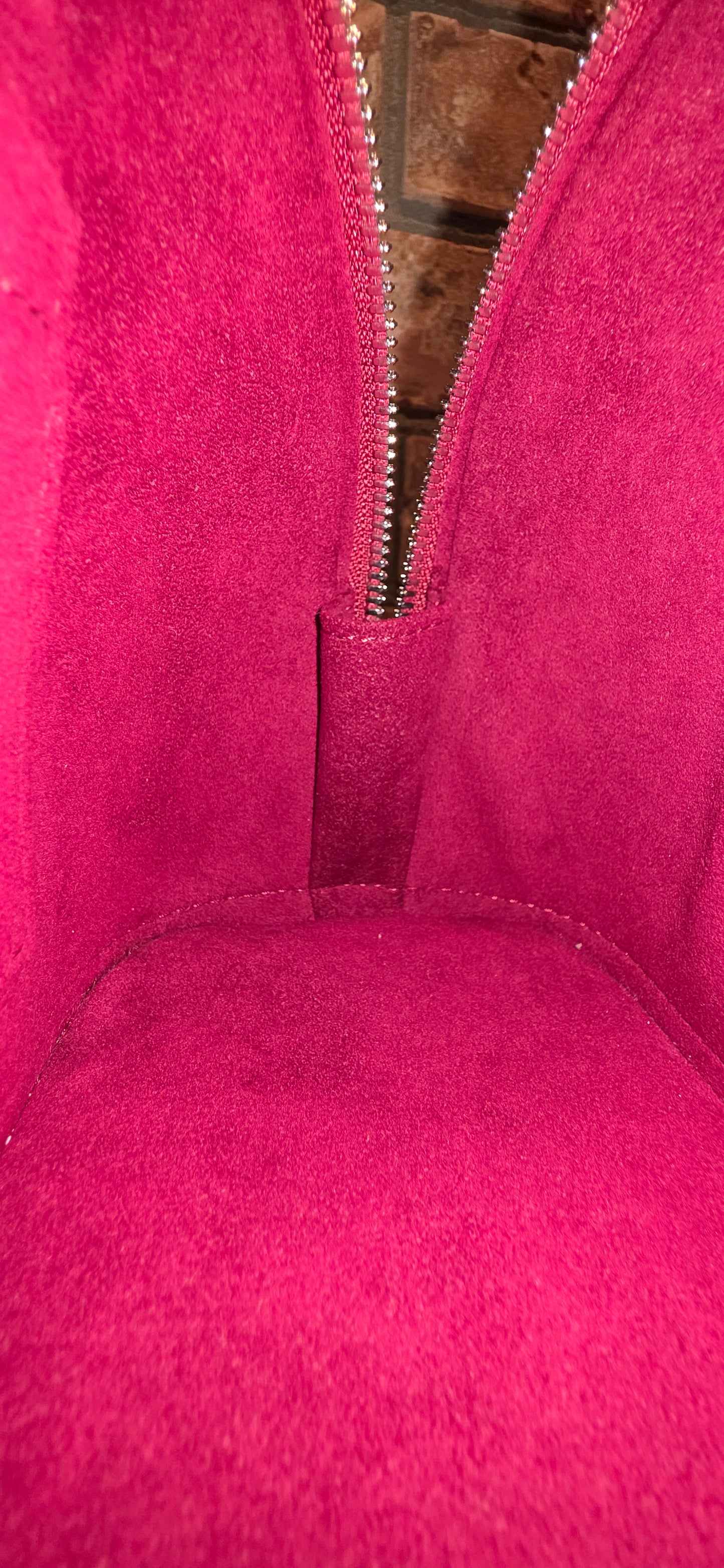 Authentic Louis Vuitton Alma BB Epi Leather in Fuchsia