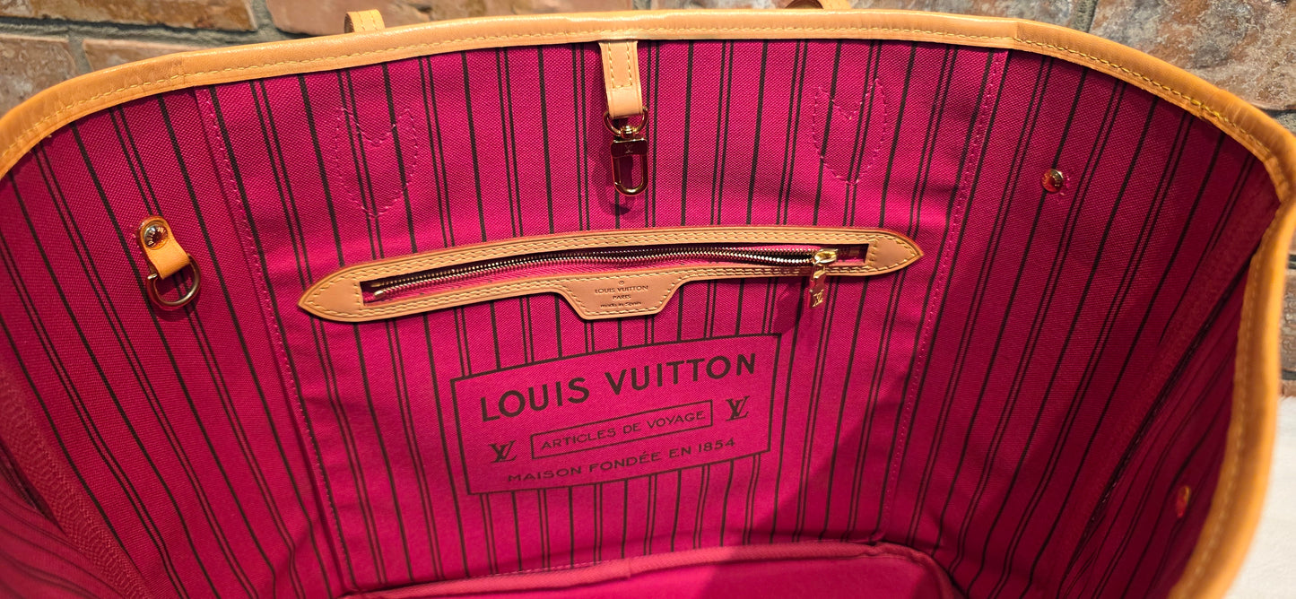 Authentic Louis Vuitton Neverfull MM (Pivoine Interior)
