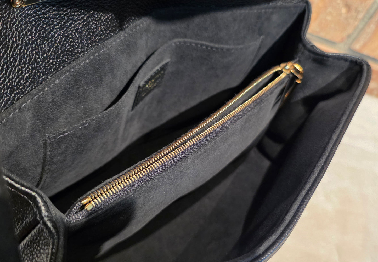 Authentic Louis Vuitton Madeleine MM Empreinte Noir