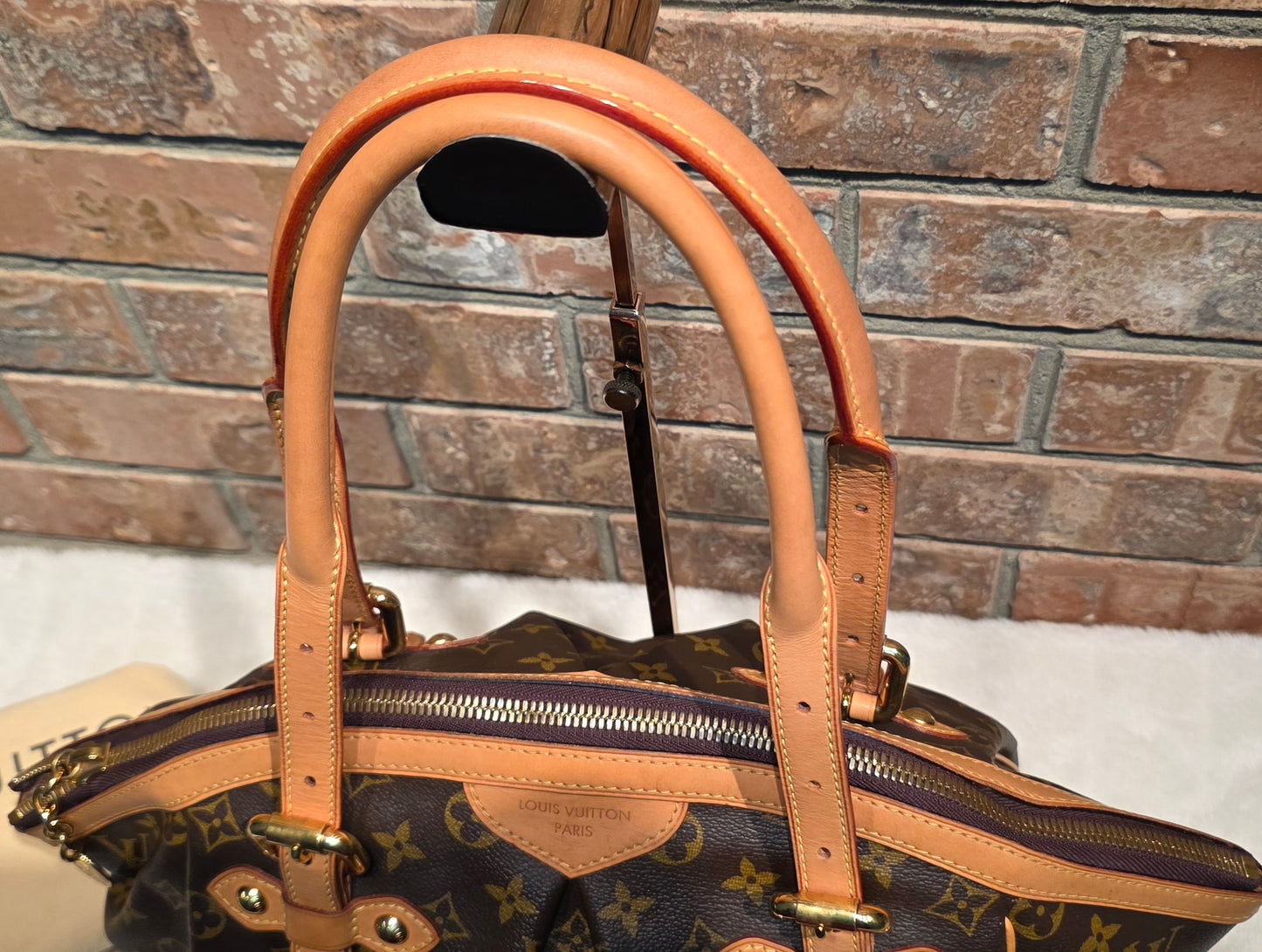 Authentic Louis Vuitton Tivoli GM
