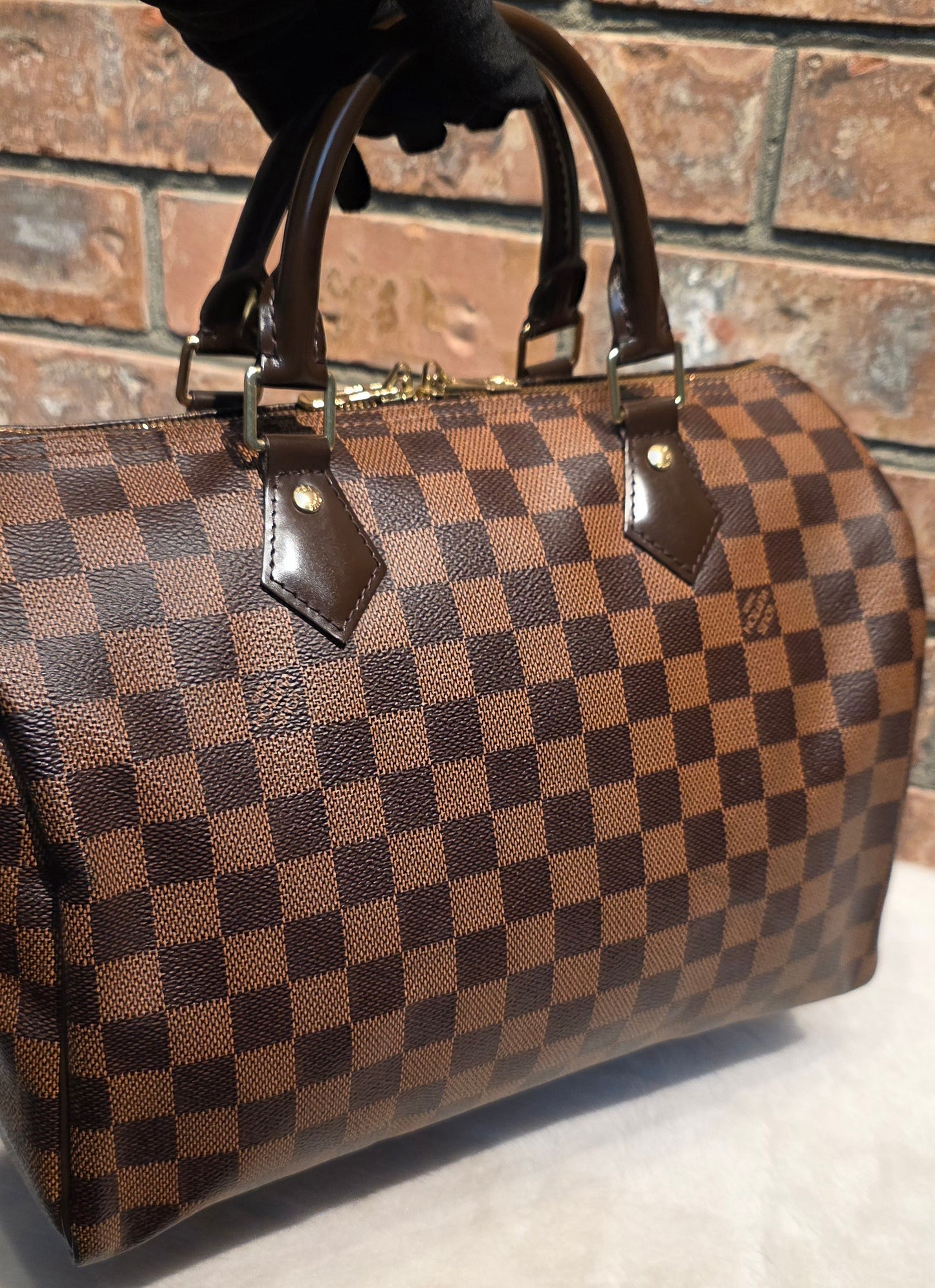 Authentic Louis Vuitton Speedy Bandouliere 30 Damier Ebene