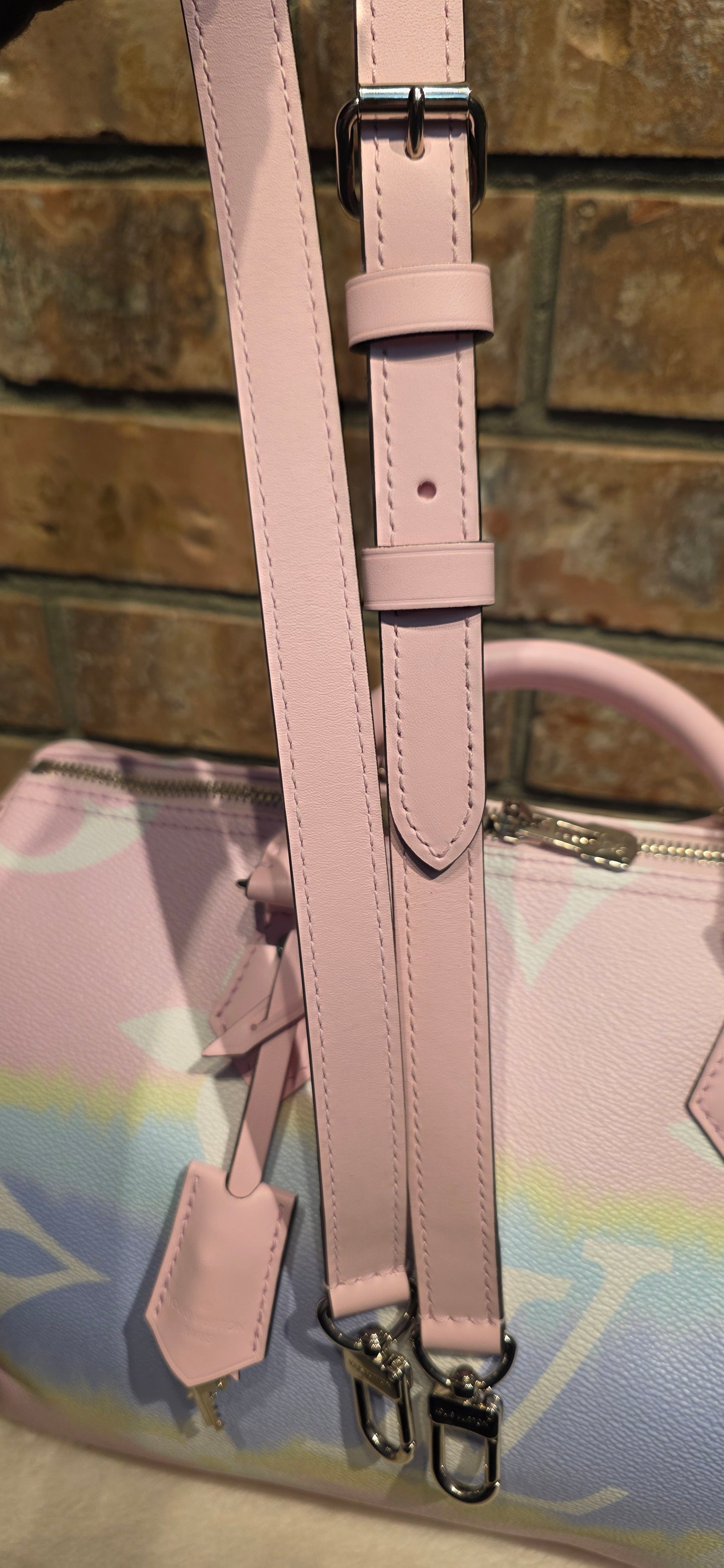 Authentic Louis Vuitton Limited Edition Speedy 30 Bandouliere Escale Pastel
