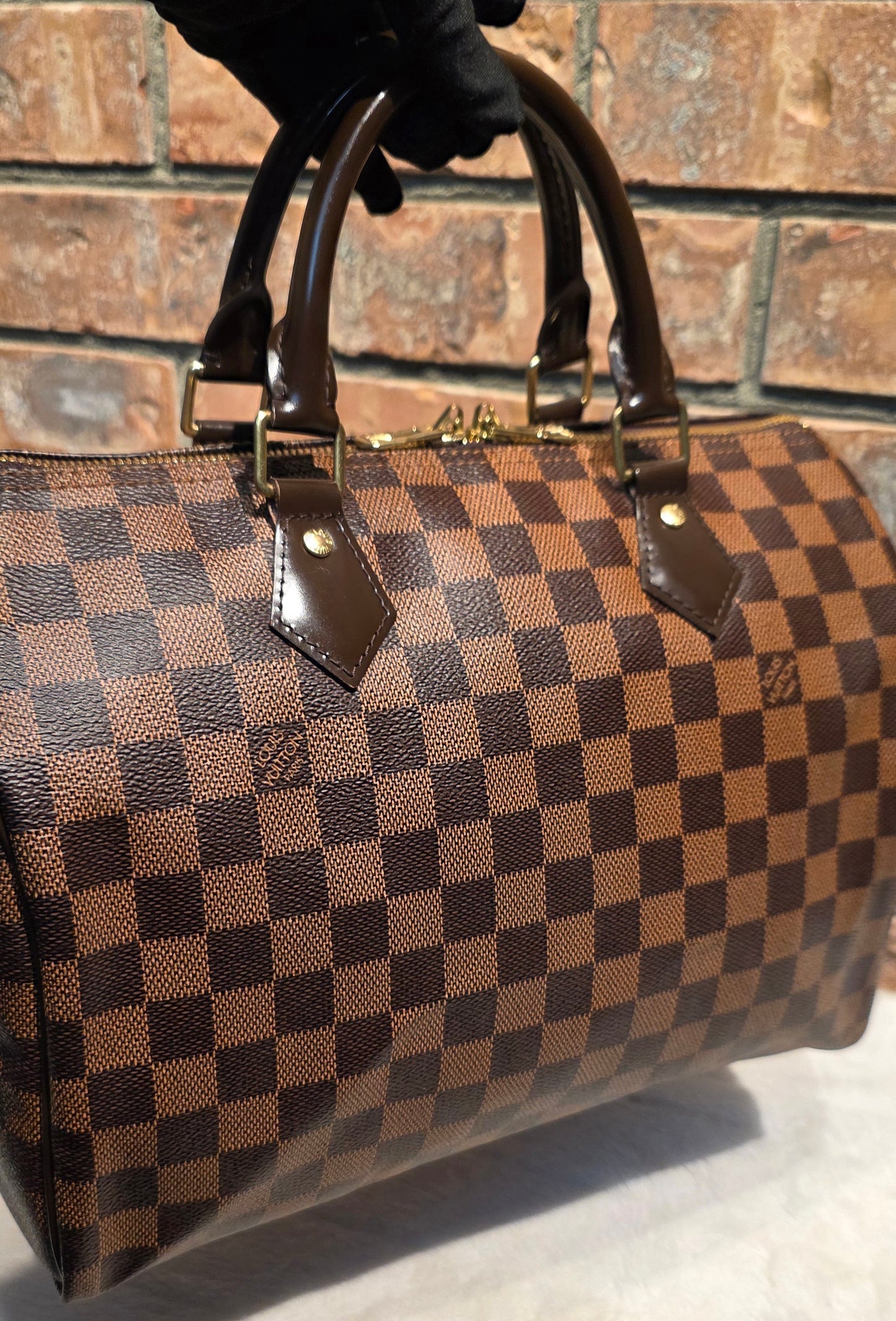Authentic Louis Vuitton Speedy Bandouliere 30 Damier Ebene