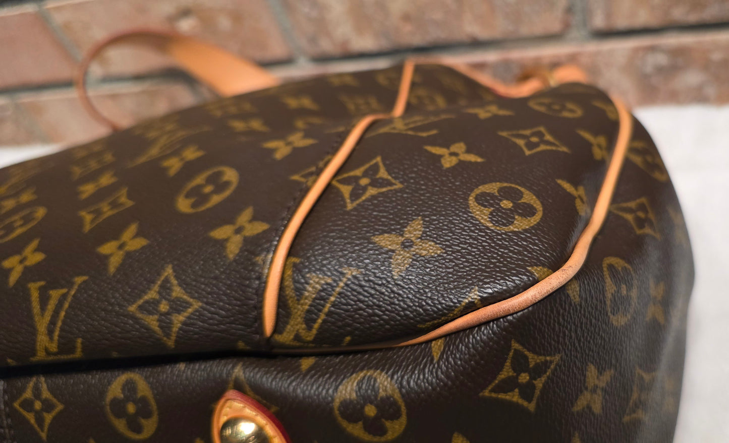 Authentic Louis Vuitton Galliera PM Monogram