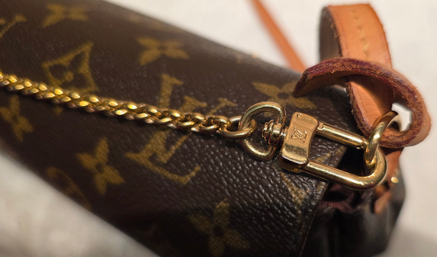 Authentic Louis Vuitton Favorite MM Monogram