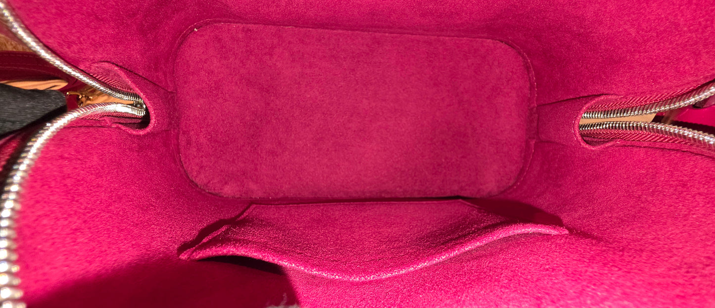 Authentic Louis Vuitton Alma BB Epi Leather in Fuchsia