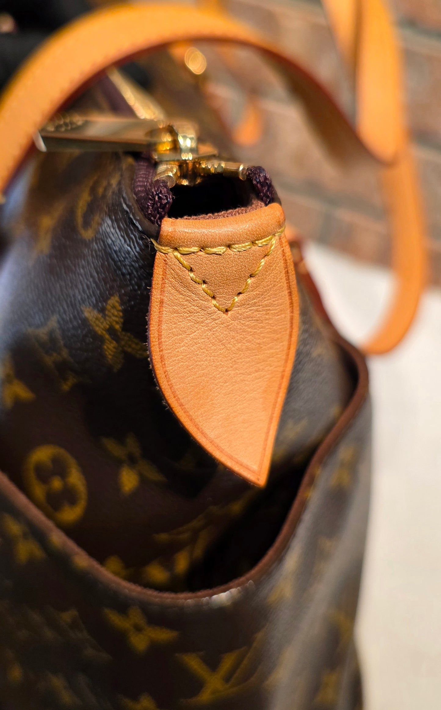 Authentic Louis Vuitton Totally MM Monogram