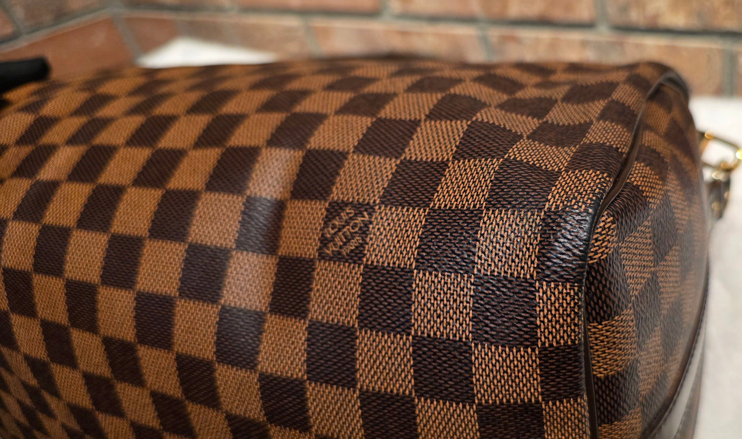 Authentic Louis Vuitton Speedy Bandouliere 30 Damier Ebene