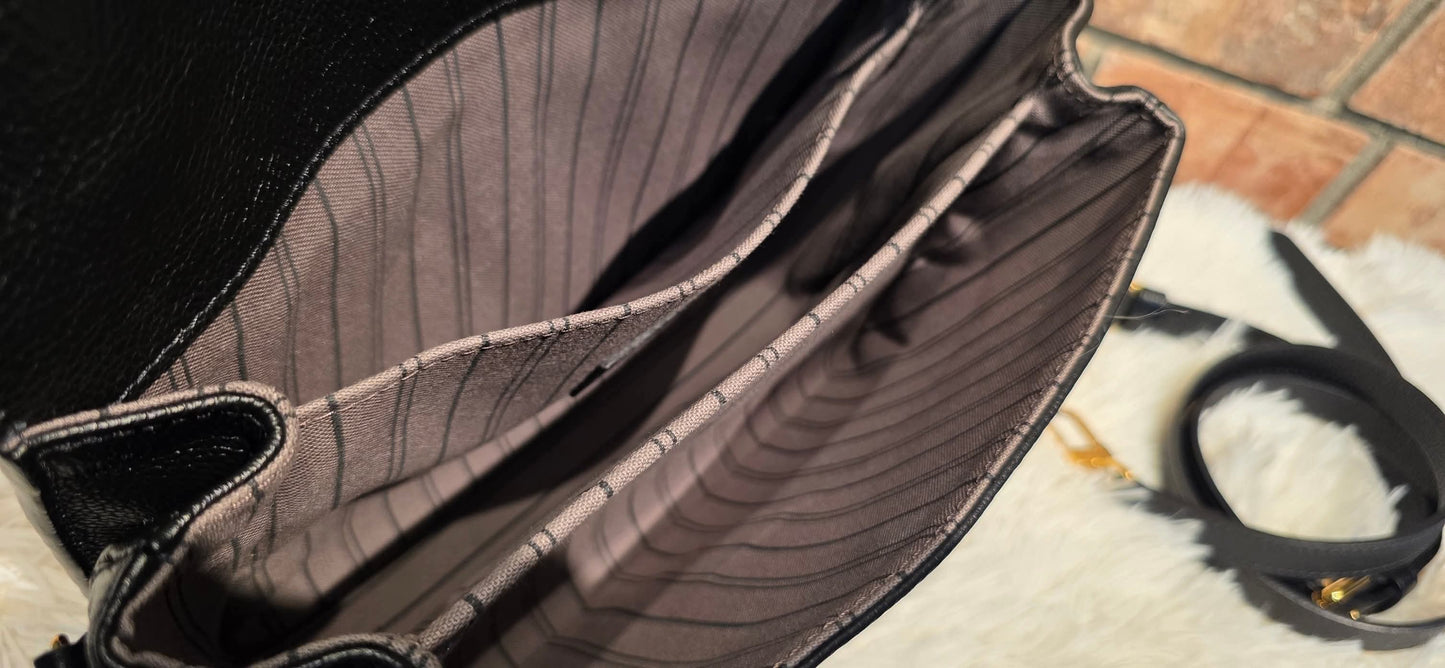 Authentic Pochette Metis Empreinte Noir