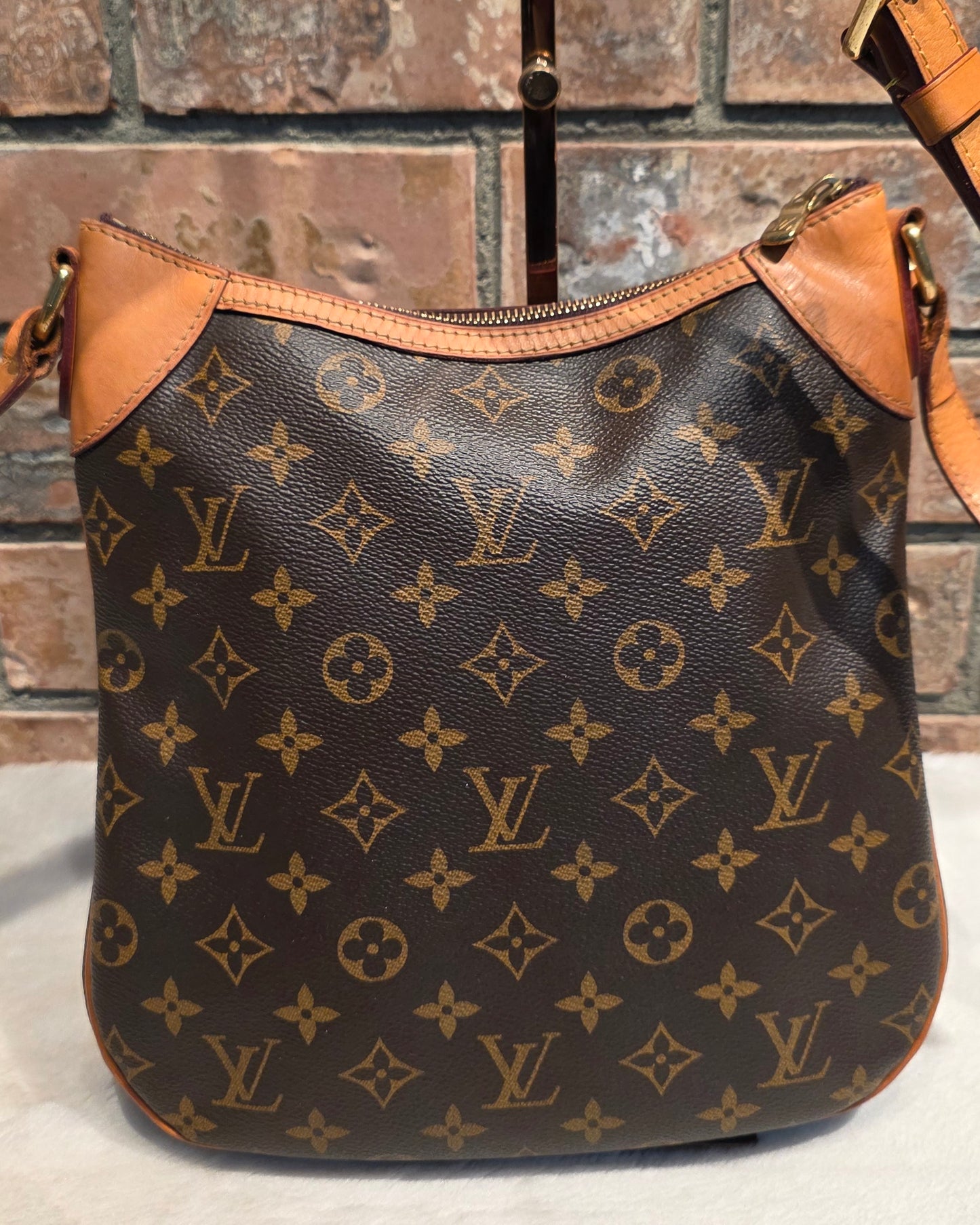 Authentic Louis Vuitton Odeon PM