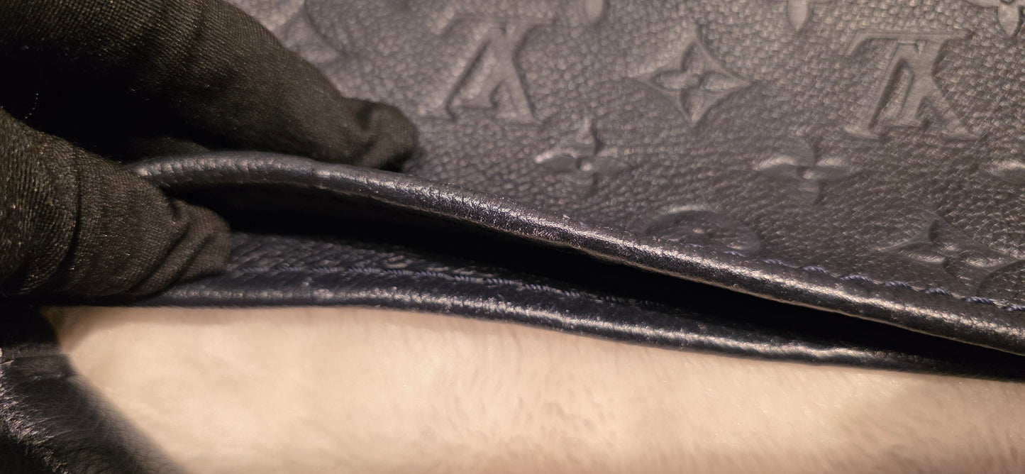 Authentic Louis Vuitton Artsy MM Empreinte Infini