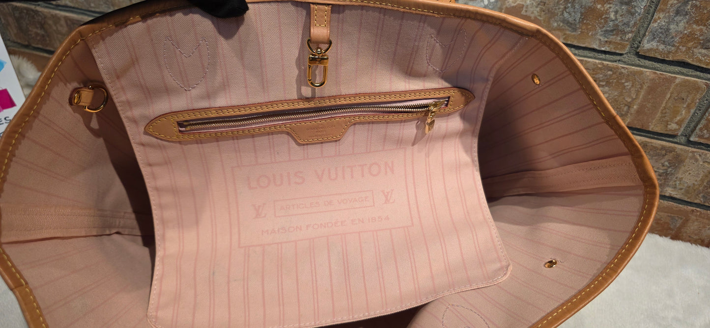 Authentic Louis Vuitton Neverfull MM Damier Azur (Bag Only)