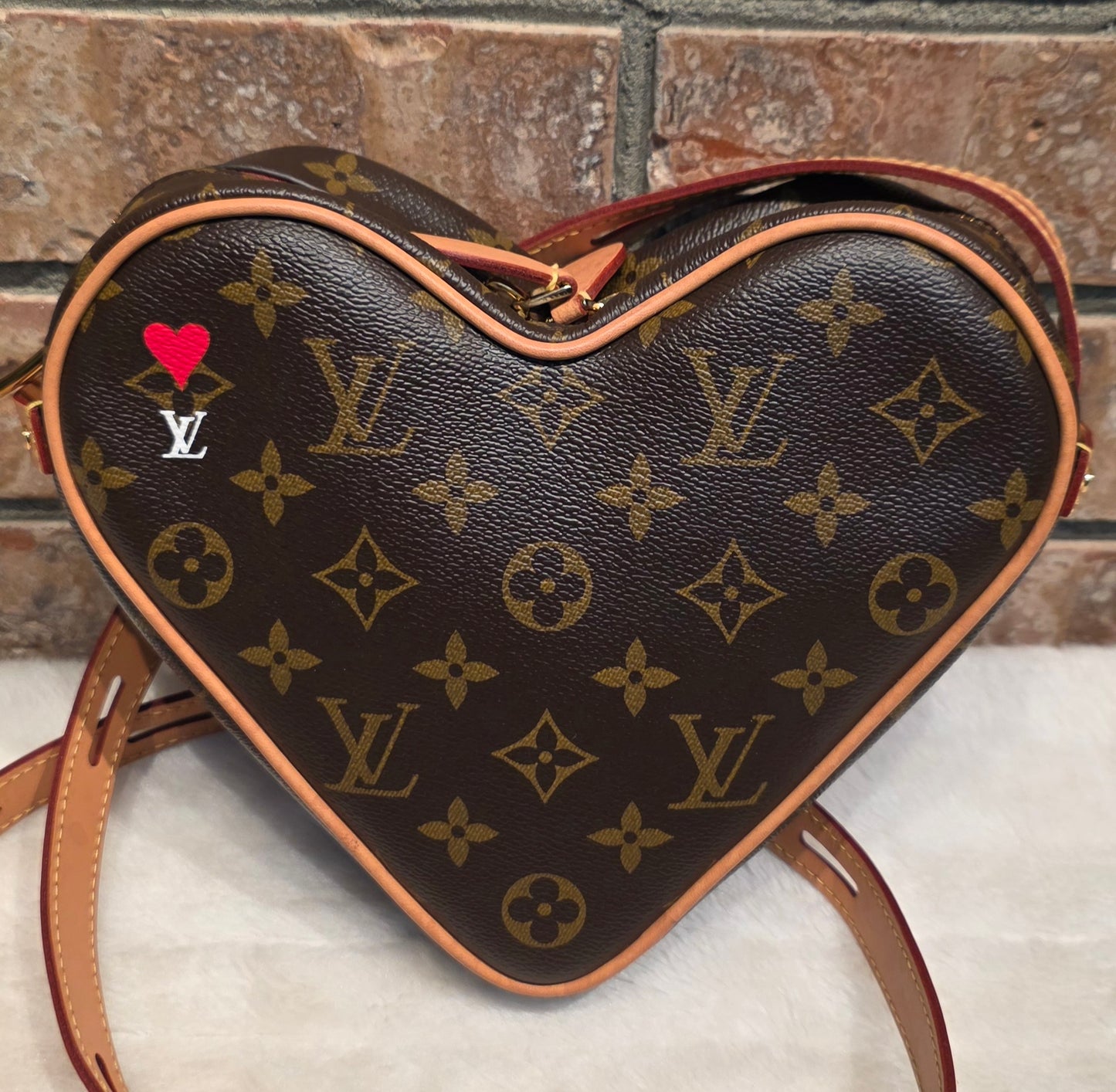 Authentic Louis Vuitton Couer Game On Heart Bag